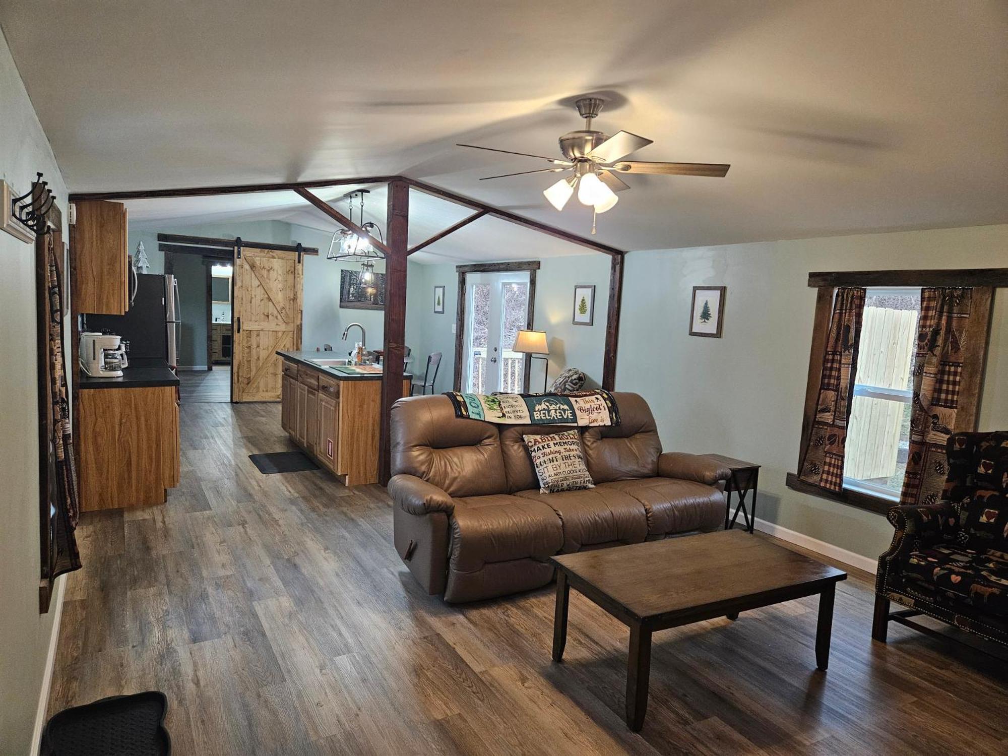 Grey Pines At Hocking Vacations Logan Exterior foto