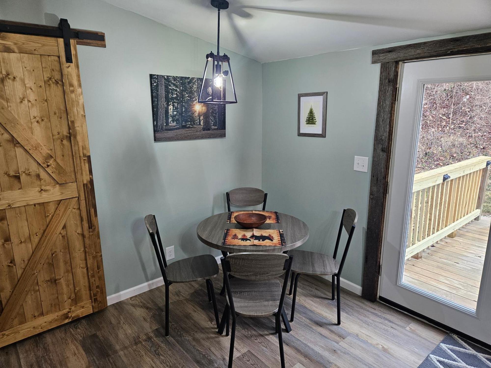 Grey Pines At Hocking Vacations Logan Exterior foto